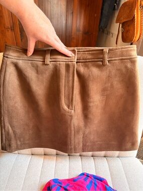 NWOT H&M Brown Suede Mini Skirt